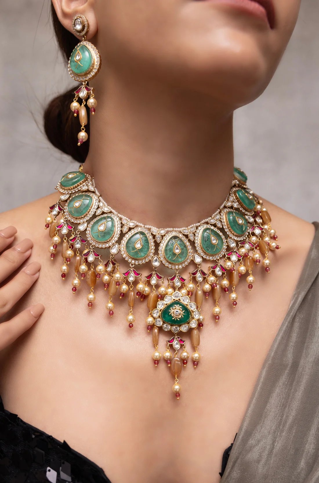 Rajnavi Necklace